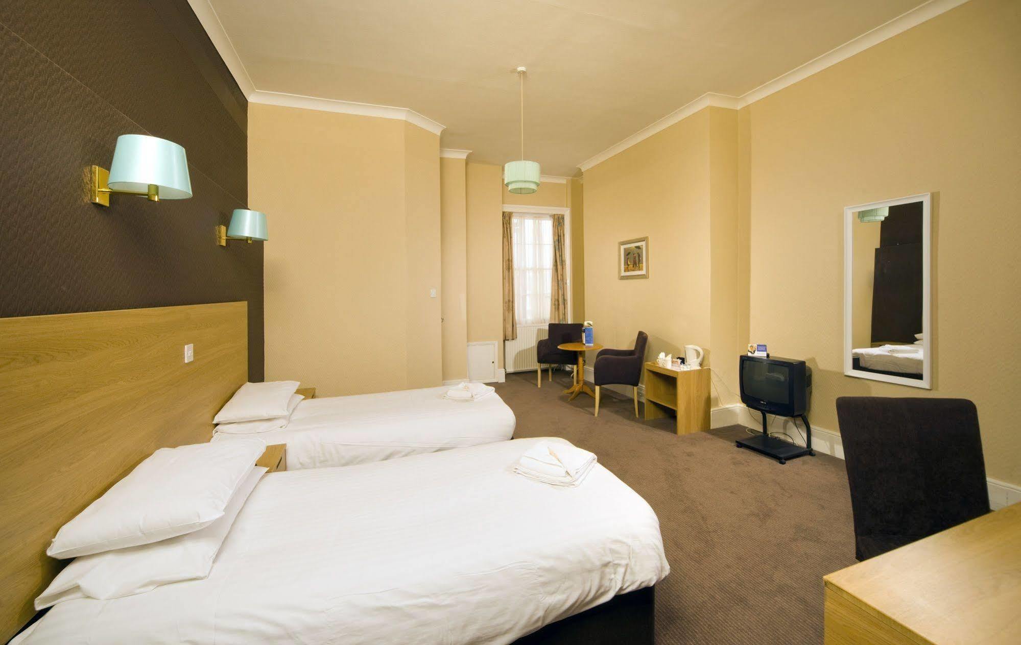 The Burlington Hotel イーストボーン エクステリア 写真